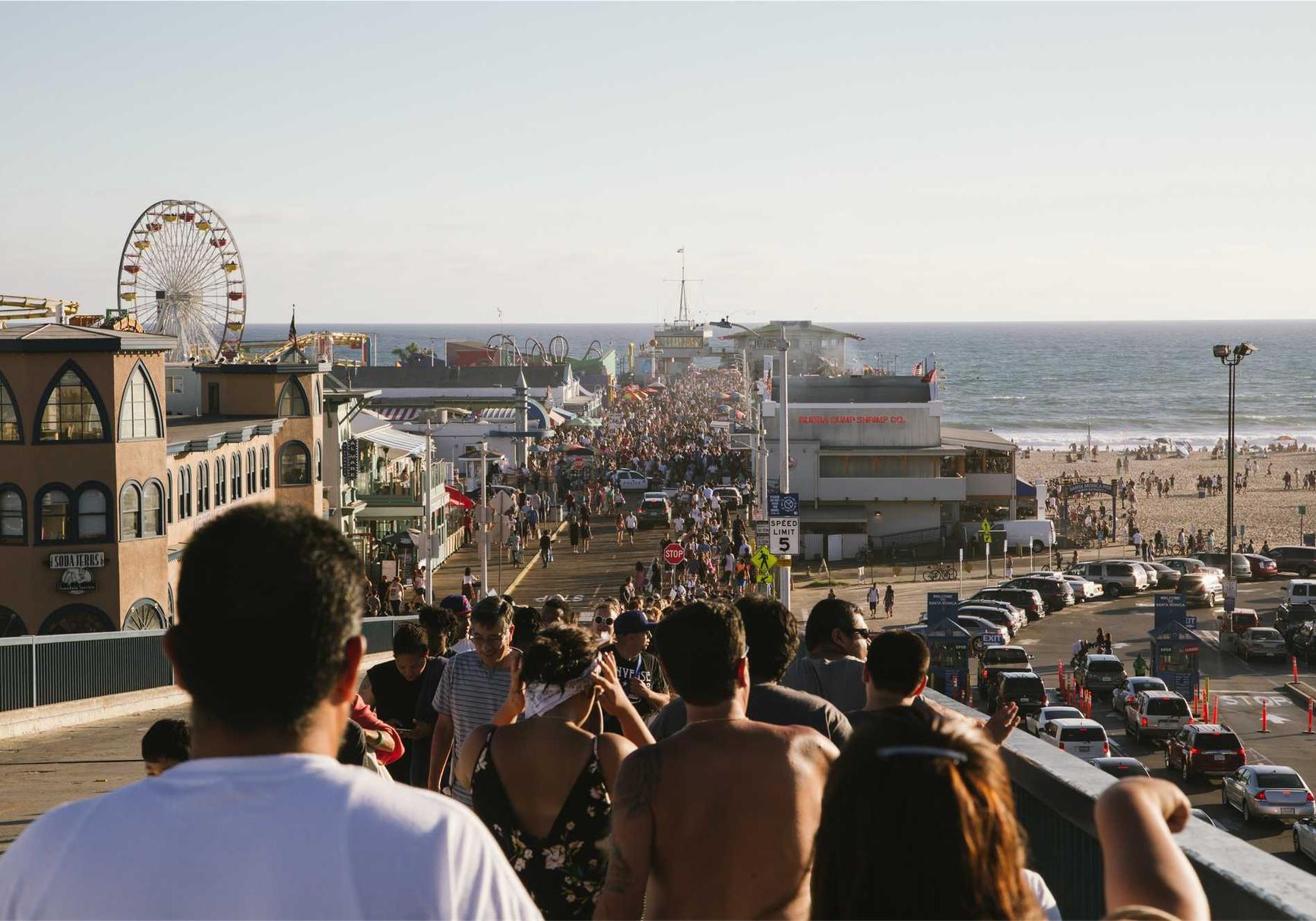 技术支持对游戏的影响和传统游戏的差异是什么?